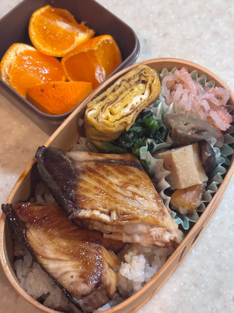 娘お弁当（ぶり照り焼き）|takezooさん
