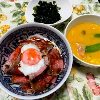 ローストビーフ丼とかぼちゃのスープ| つるひめさん