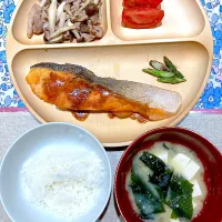 鮭のムニエルと豚きのこ炒め|おしゃべり献立さん