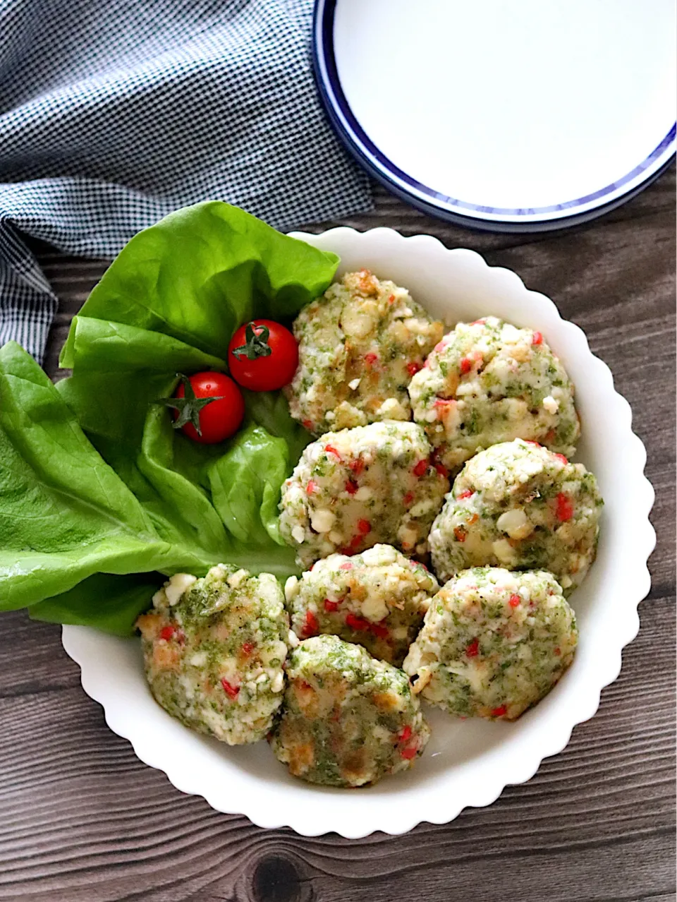 🆔429852                                                              #はんぺんと絹揚げでふわふわ丸め焼き 💕|ともきーた (伊藤 智子)さん