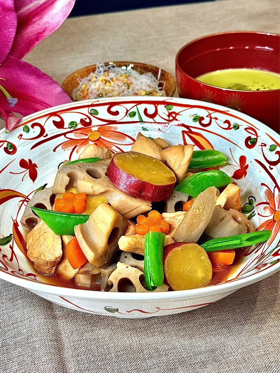 鶏むね肉の筑前煮＆芽キャベツのポタージュスープ|鬼百合さん