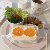 みかんサンドイッチ🍊🥪|party martyさん