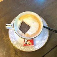 カフェラテにチョコレート|かっちゃん杉さん