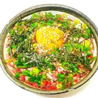 【凍ったまま熱々のご飯にかけよう🎯】熊本県産「馬とろ丼」😋|Falco*さん