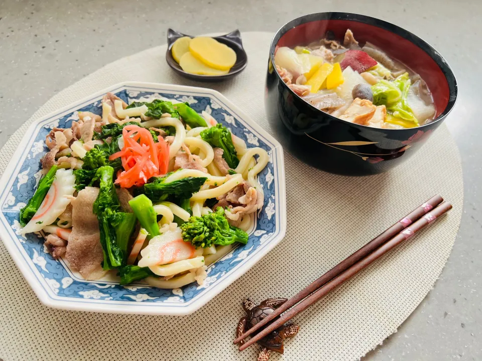「焼きうどん＆豚汁」|バシュランさん