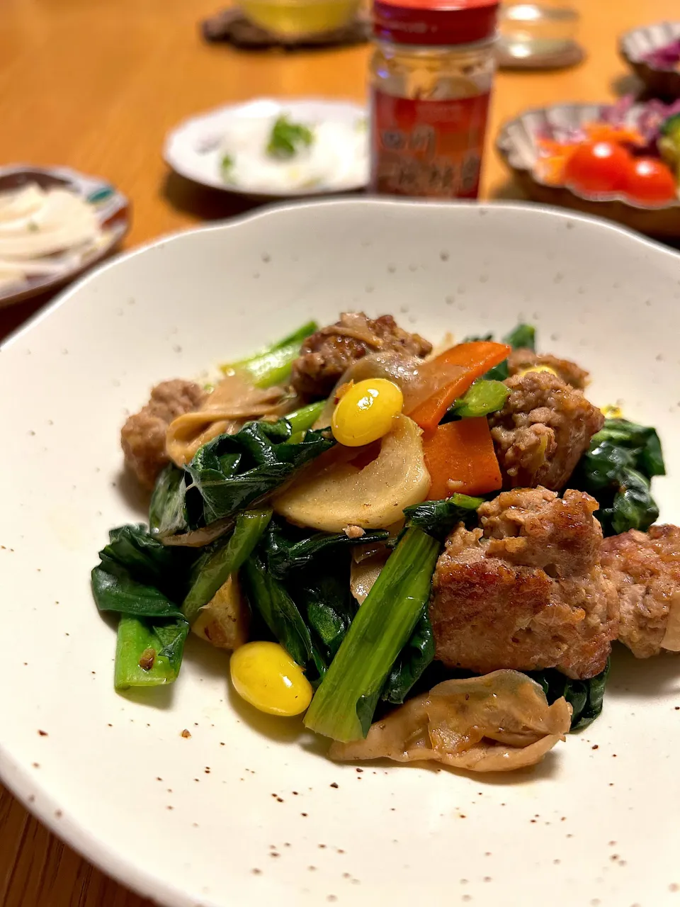 ターサイと肉団子の麻辣炒|むぎこさん