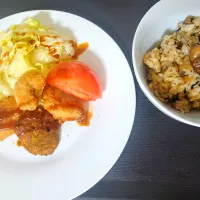 空豆の炊き込みごはんとフライたち(*≧з≦)✨