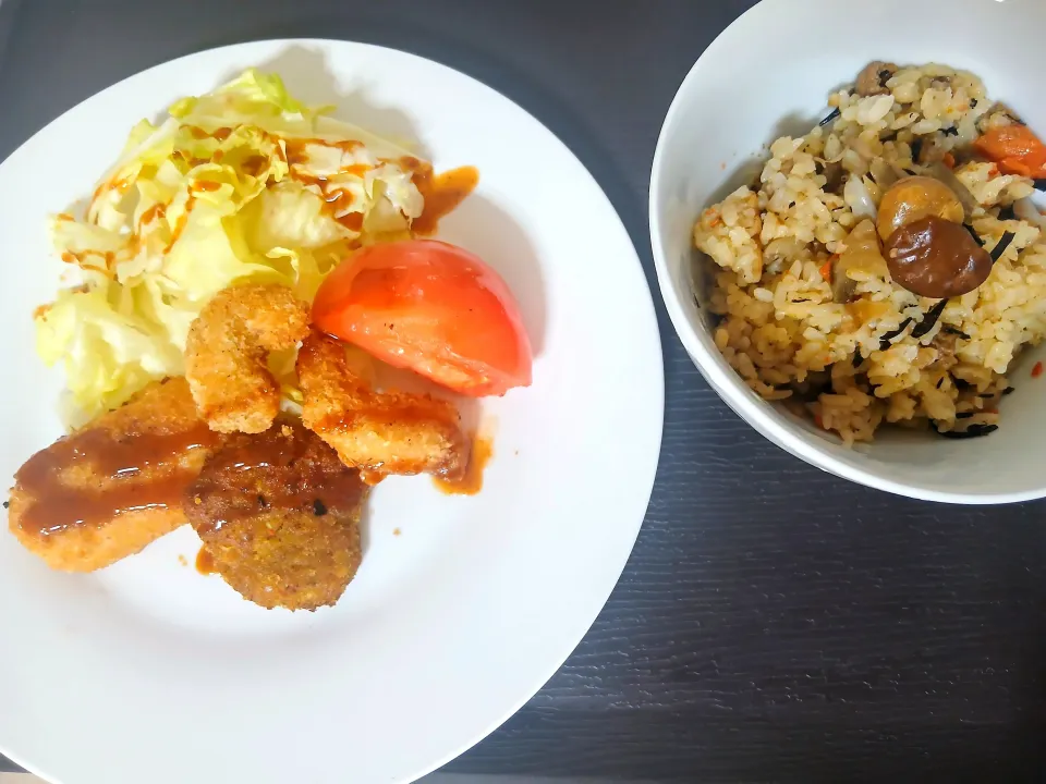 空豆の炊き込みごはんとフライたち(*≧з≦)✨|ぽんすけさん
