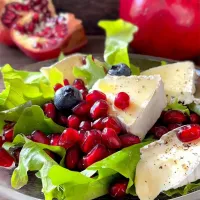 ざくろとブリーチーズのサラダ|9421beruさん