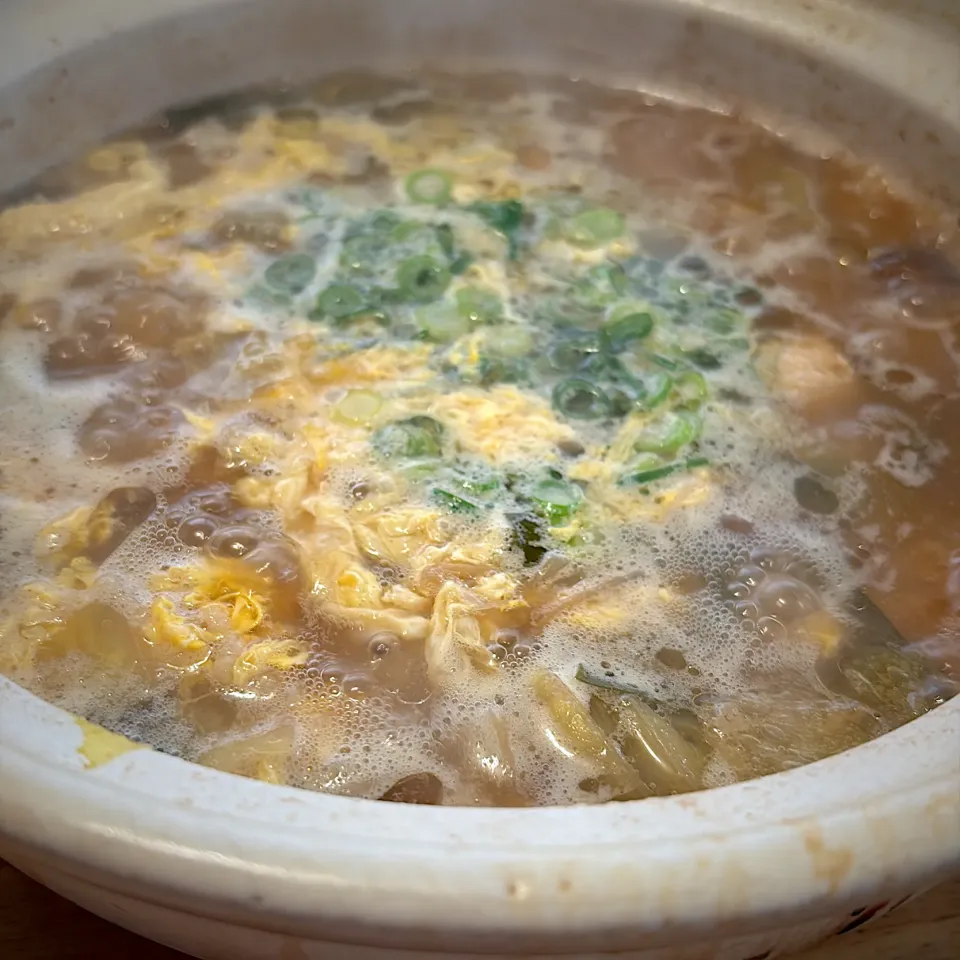 もつ鍋の残りで🍲朝雑炊|もえさん