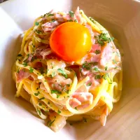 リモートワークのおひとり様ランチ🍴カルボナーラ|KANAさん