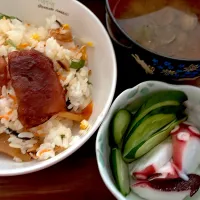 散らし寿司　シジミ汁　タコ🐙酢|4jinoanataさん