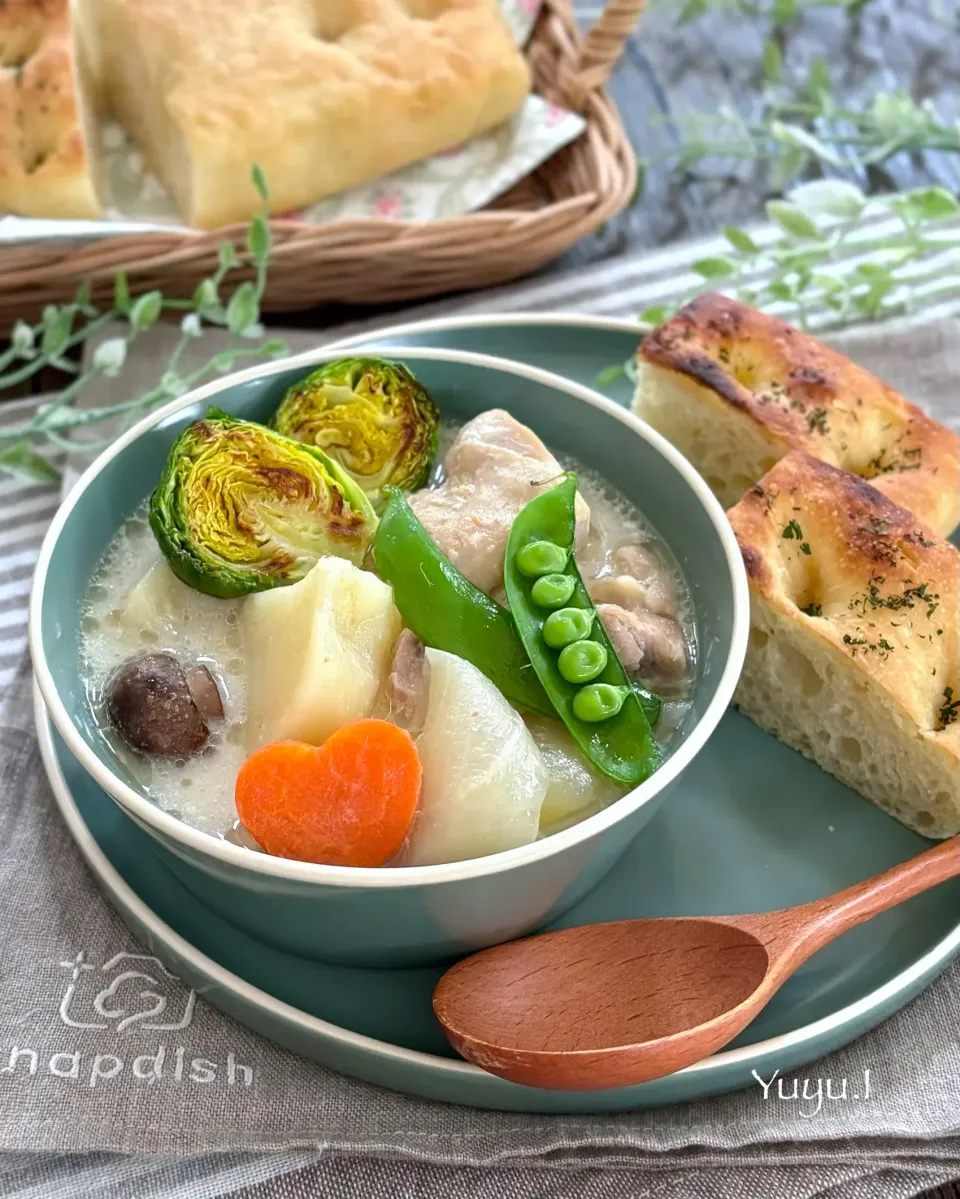 米粉と塩糀のさらっとシチュー（チキン）|ゆーこどんさん