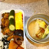 塩麹鶏唐揚げ、肉じゃが、明太チーズ卵焼き、白菜なめこ味噌汁、ぬか漬け弁当2/20|まりっぺ2026さん