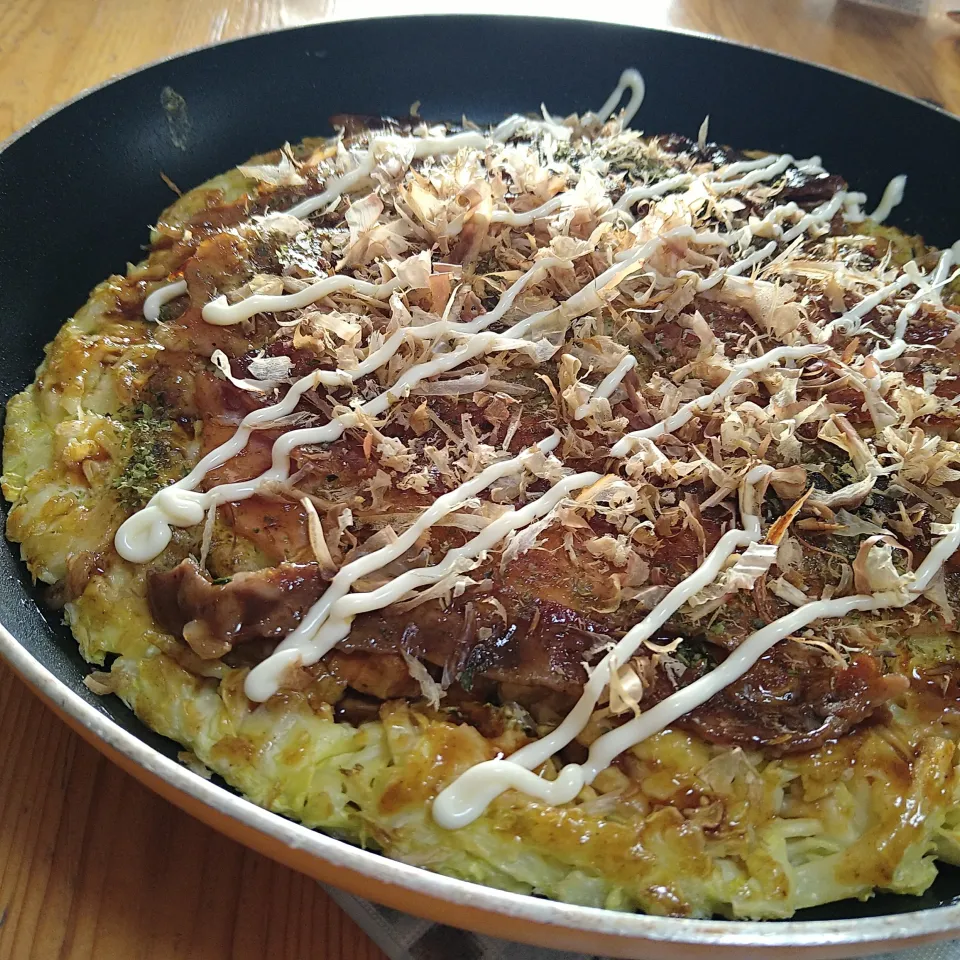 キャベツたっぷりアルモンデお好み焼き|とまと🍅さん