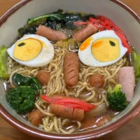 マルちゃん正麺🍜、醤油味❗️٩(๑❛ᴗ❛๑)۶✨