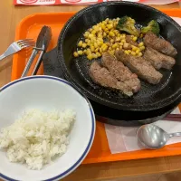 ステーキ🥩|KOMAさん
