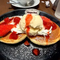 苺のホットケーキ|マハロ菊池さん