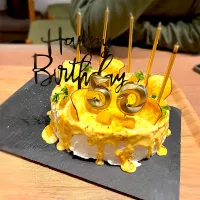 旦那さん50歳誕生日ケーキ🎂|ひとみさん