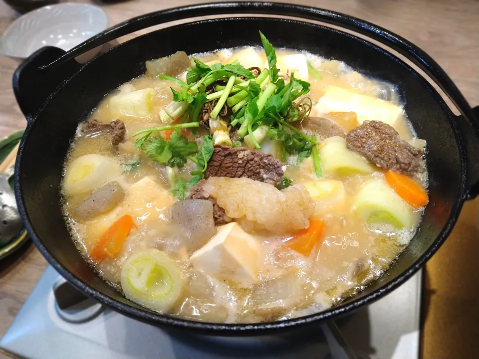 熊鍋|古尾谷りかこさん