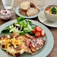 今日のランチ|ぺんぎんさん