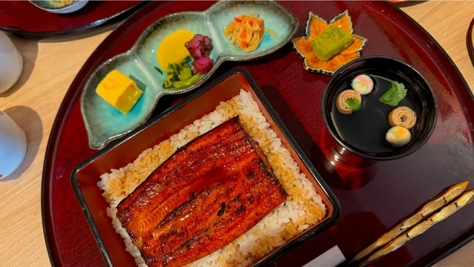 鰻重「並」😋|女神さん