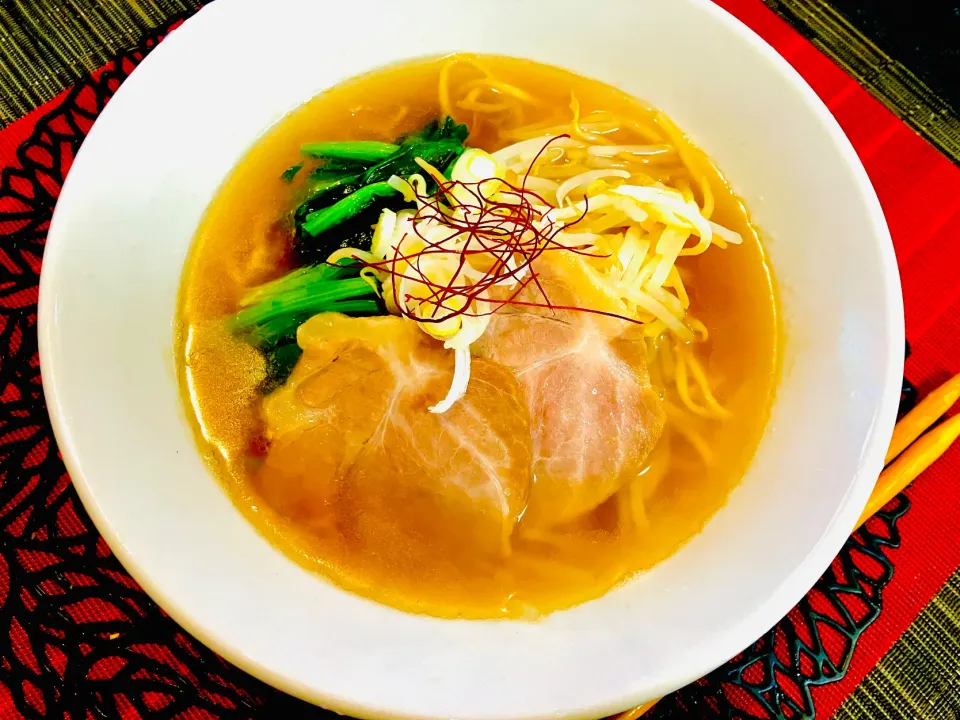 ✩.*˚あご出汁醤油ラーメン|ゆきえもんさん