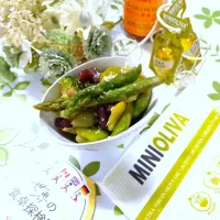 お豆とアスパラのペペロン ·͜·♡|fumiさん