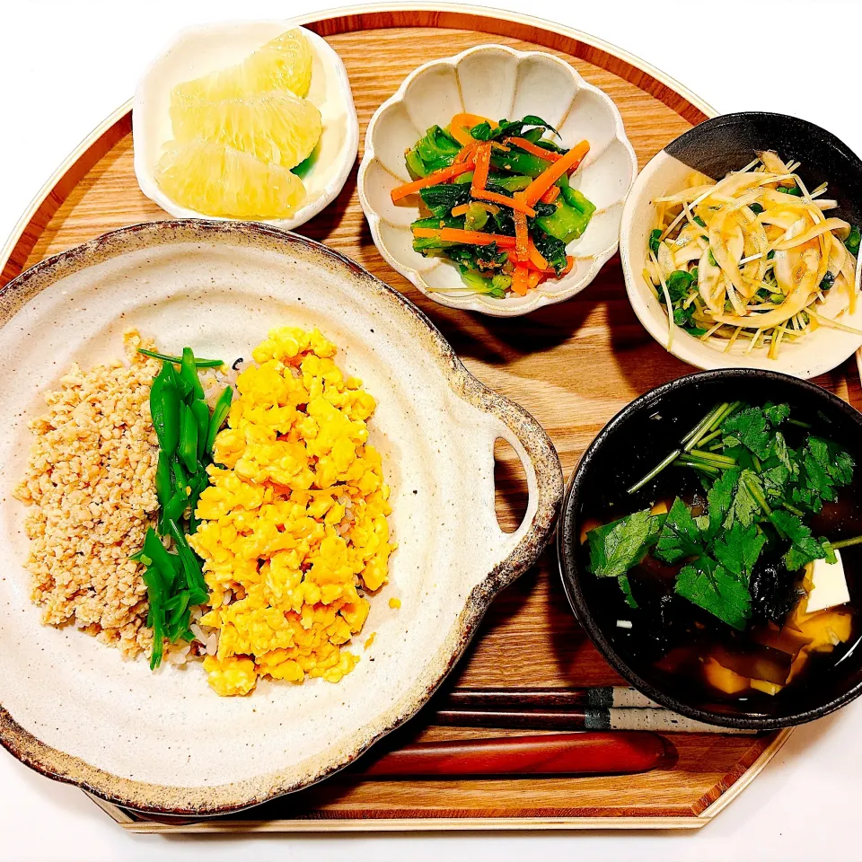 🐔🥚夜【三色丼】🍚|Laniさん