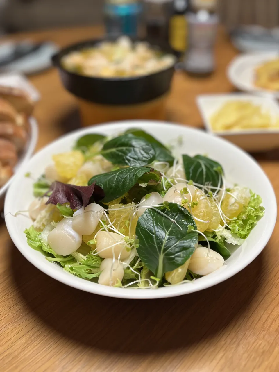 2/22の夕食　ホタテとハッサクのサラダ|yoneさん