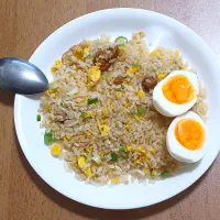 炒飯に茹で卵|ナナさん