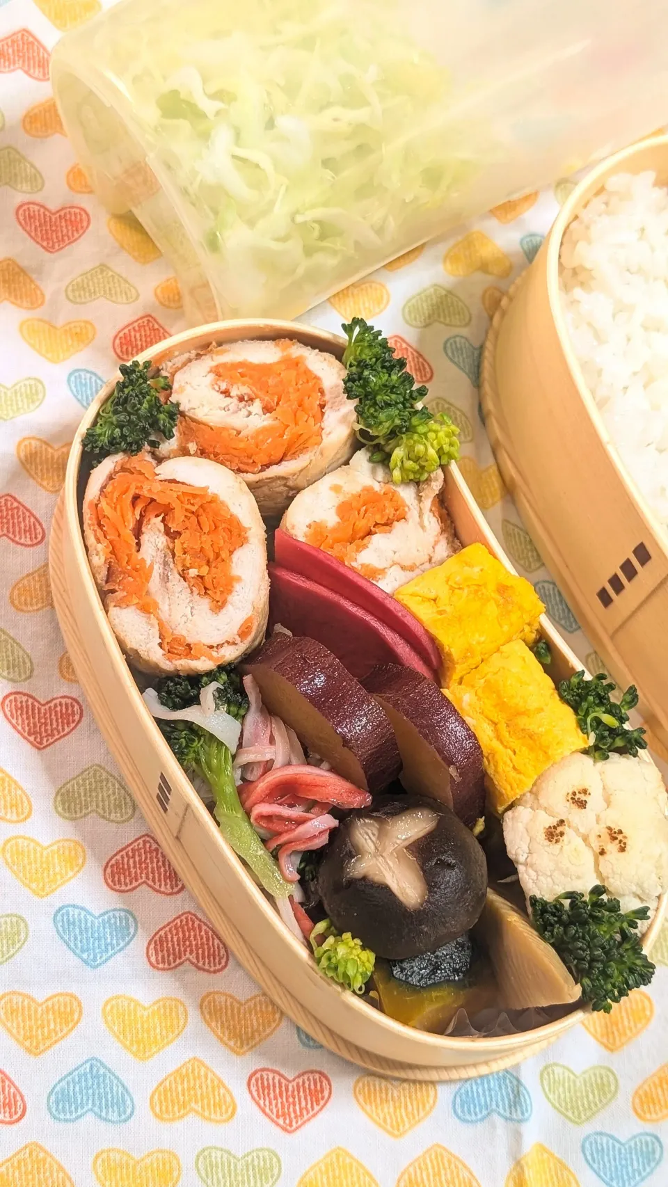 本日のお弁当〜鶏むね肉のくるくる照り焼き弁当|f.1125beさん