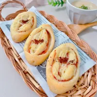 味噌風味のベーコン玉ねぎパン