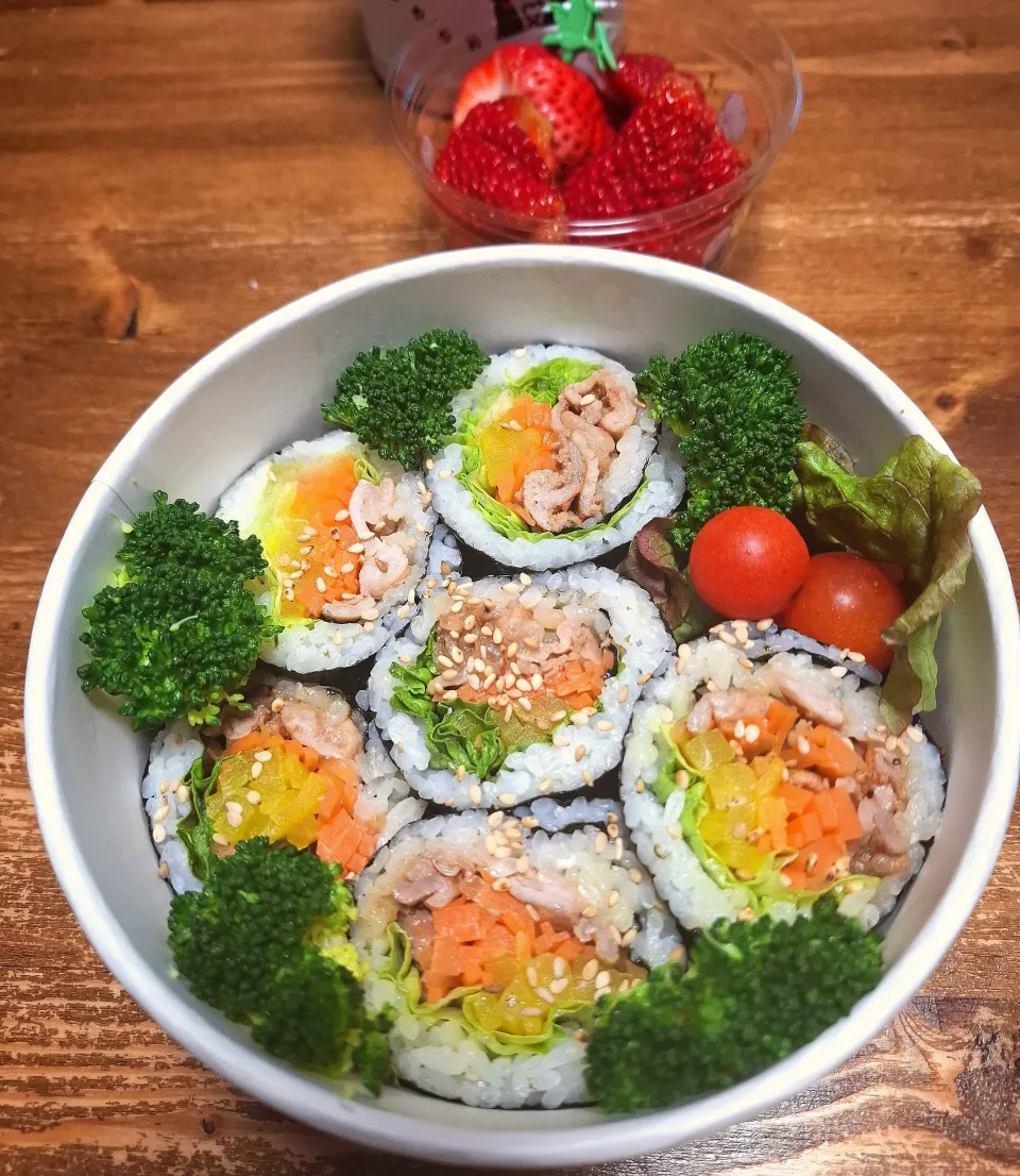 ︎🌟キンパ弁当︎🌟|ゆきさんさん