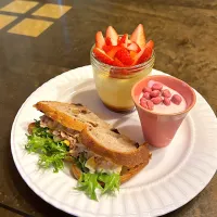 娘の朝ごはんです。|かっちゃん杉さん