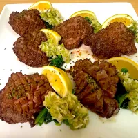 牛タンステーキプレート　ニンニクネギソースとマッシュポテト添え| さくたろうさん