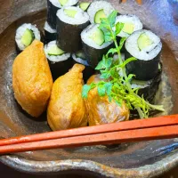 かっぱ巻きといなり寿司🍺|miyuki🌱さん