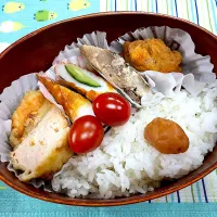 ブリ、唐揚、おばんざい🍱|なお🅿️さん