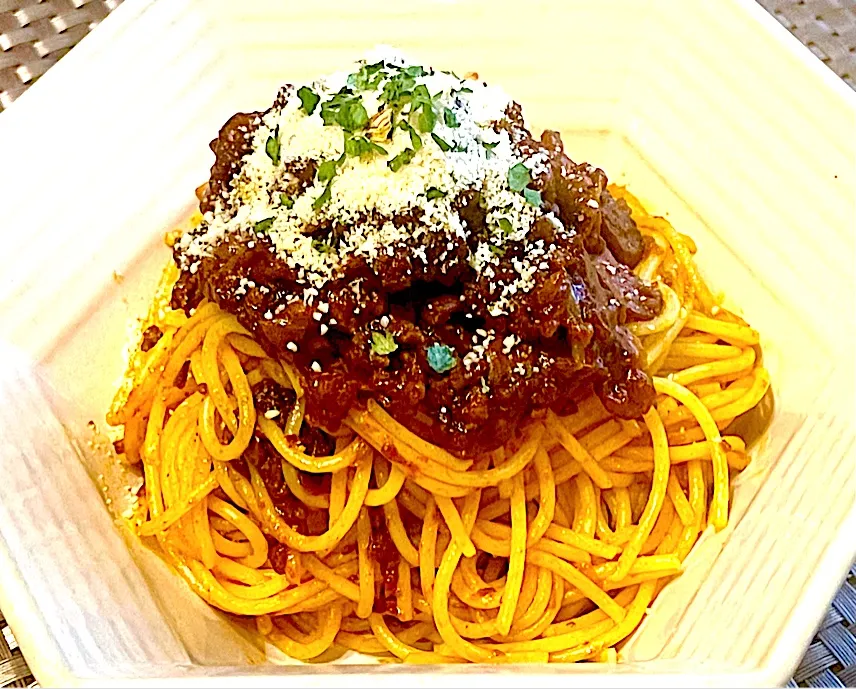 リモートワークのおひとり様ランチ🍝ボロネーゼパスタ|KANAさん