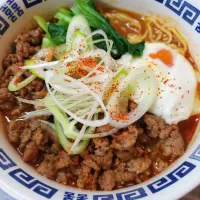 マルちゃん正麺担々麺🍜🍥|hidetoさん