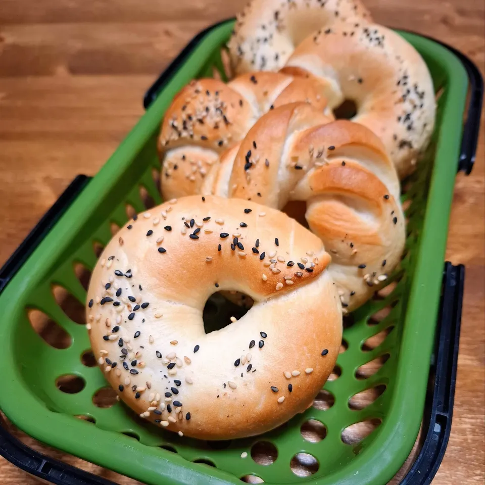 🥯プレーンベーグル＋胡麻🥯|ゆきさんさん