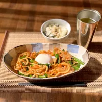 豚バラキムチ焼きうどん 温玉のせ|Ruotoさん