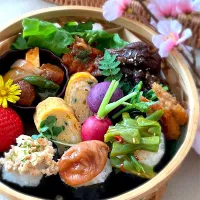 お花見🌸弁当| kumotorikaさん