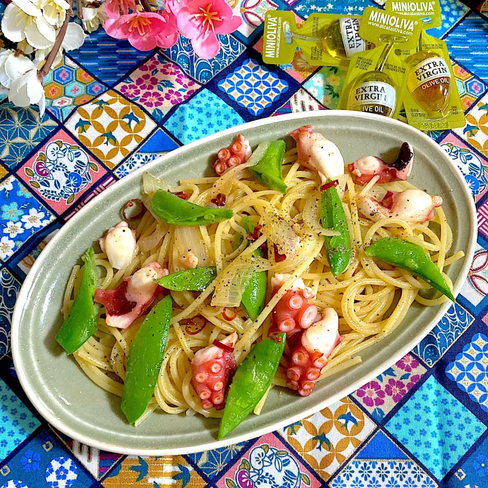 タコ🐙と春野菜のペペロンチーノ風✨|ringonamaさん