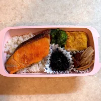 妻お弁当（焼き鮭）|takezooさん