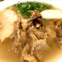 【3/7頃までの限定】 
【食べログTOP5000】
渡なべ 
沖縄そば並 (1,200円)
＋ソーキW (500円)
@高田馬場7分、西早稲田 
26056
〈醤28塩12噌󠄀5タ2出3F2冷0チ1混1つ0担1沖1〉