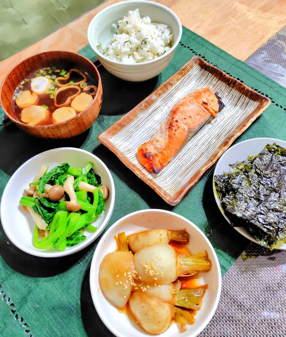 【主菜】銀鮭の塩麹焼き|シュビラさん