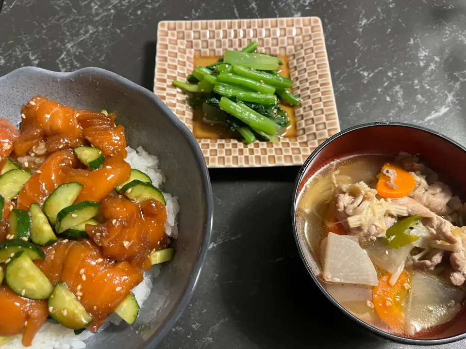 ポキ丼|たこさん