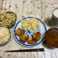 今日の晩御飯は唐揚げ定食|よねさんさん