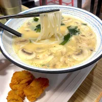 唐揚炸雞及鮮白菌片金蠔味雞白湯|skyblueさん